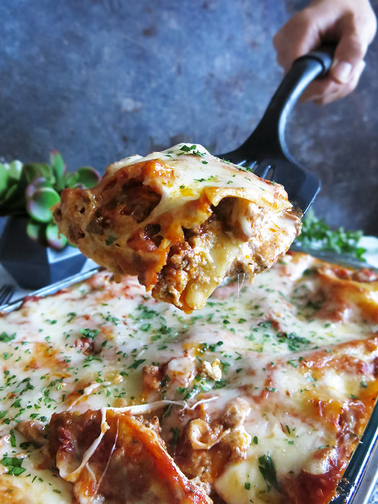 Classic Meaty Lasagna