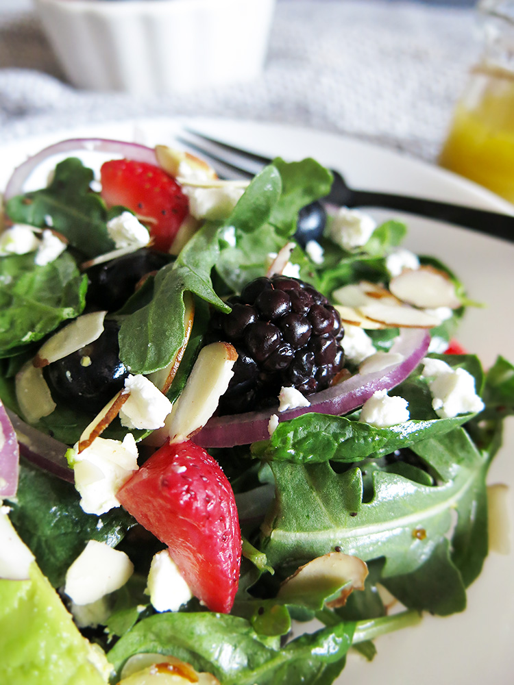 mixed berry salad
