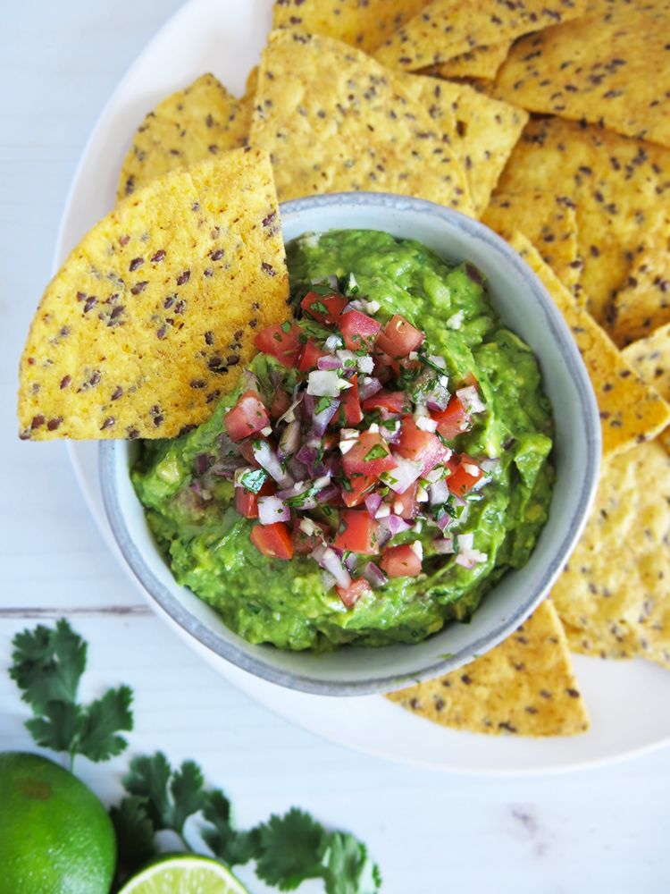 The OG Guacamole top down chip dip