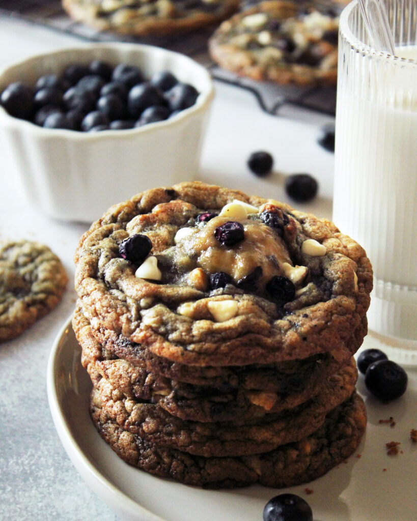 close up of blueberries and cream cookie stack