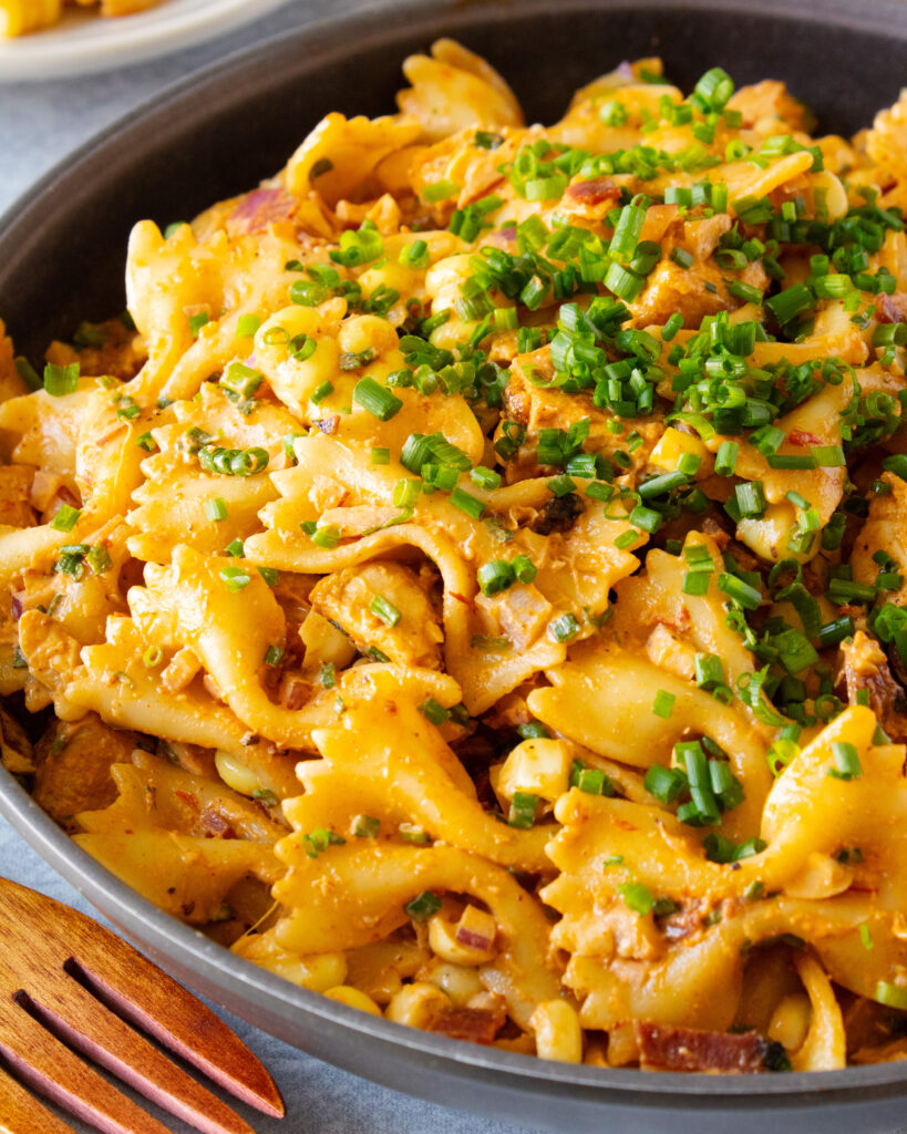 close up of Chipotle Chicken Pasta Salad