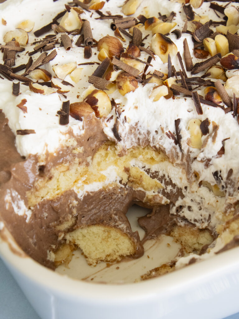 inside of Chocolate Hazelnut Banana Pudding